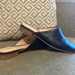 Size 7 Clark’s shoes